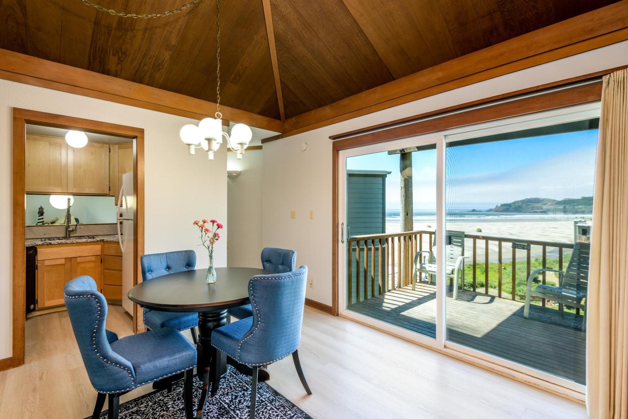 Little Creek Cove Beach Resort Newport Bagian luar foto